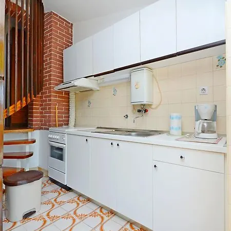 Dom wakacyjny House Ojdana Sevid